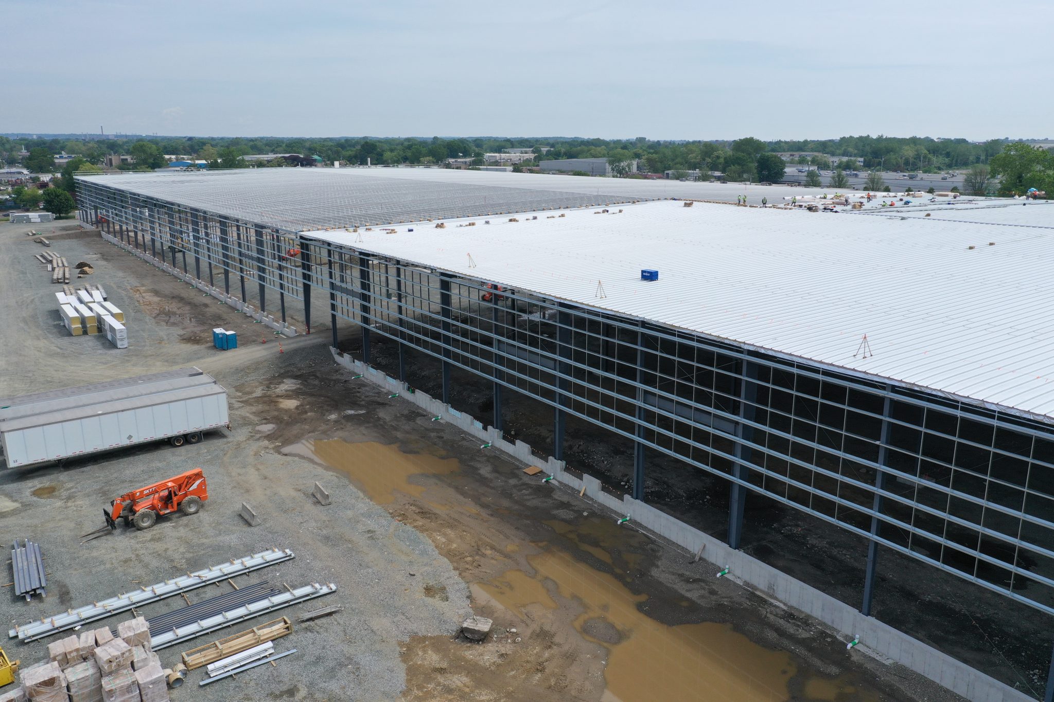 Large Butler commercial metal building used for warehouse distribution or industrial manufacturing in Pennsylvania