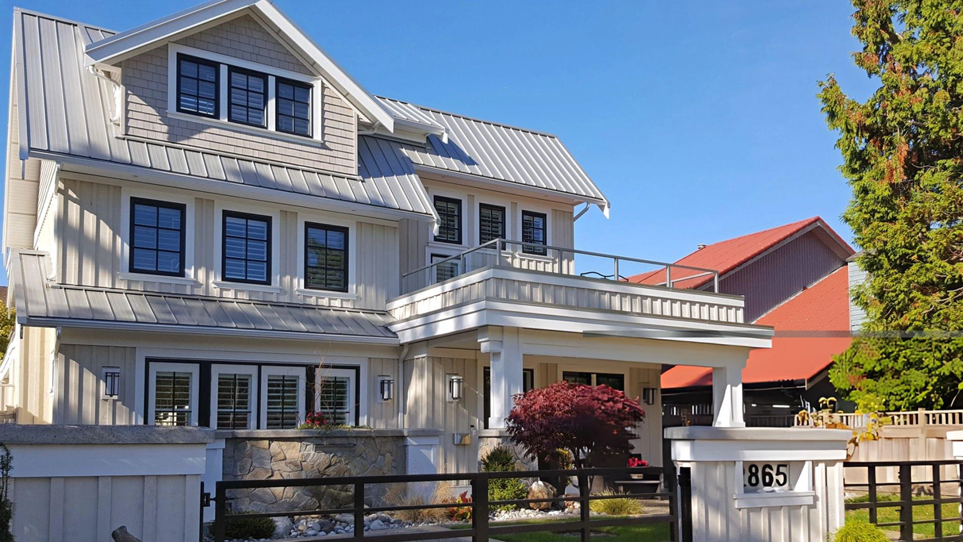Butler Stunning Board And Batten Coastal Home